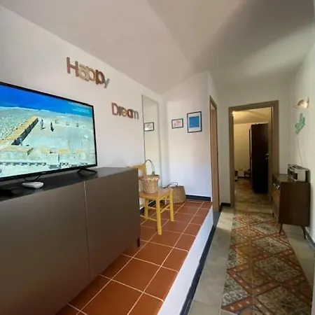 Apartment La Mansarda Di Chicca Chiavari