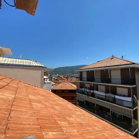La Mansarda Di Chicca Apartment