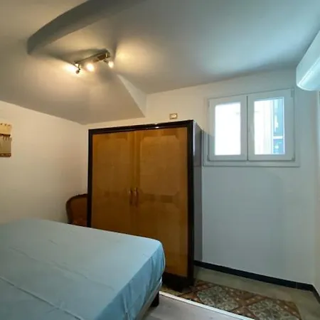 La Mansarda Di Chicca Apartment Chiavari